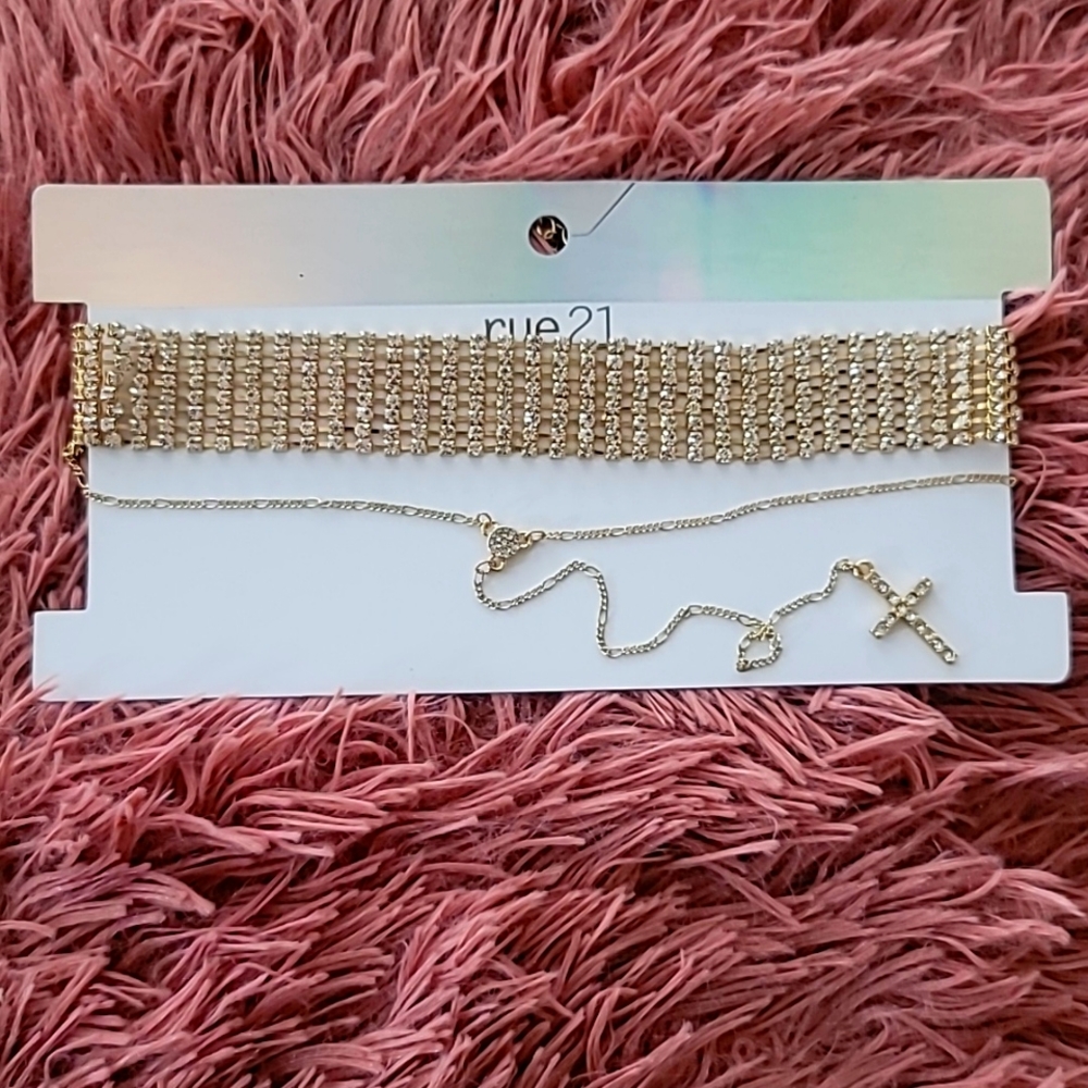 Choker Necklace